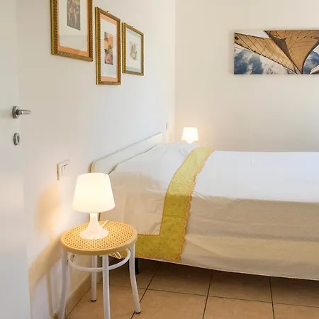 N011 - Numana, Nuovo Bilocale Con Giardino *