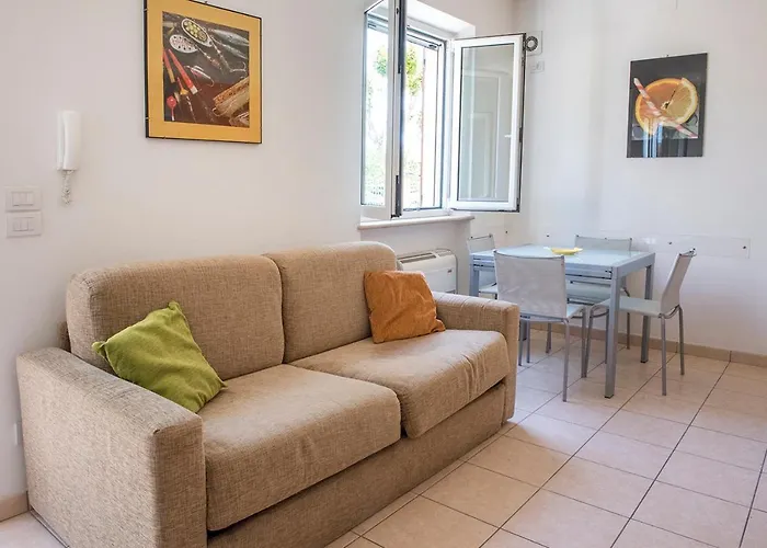 N011 - Numana, Nuovo Bilocale Con Giardino Διαμέρισμα